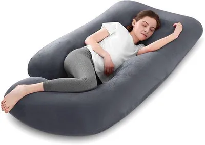 Obrázek produktu pro Polštář Unyqoos® pro těhotné – ergonomický polštář ve tvaru písmene J, který poskytuje celkovou podporu (hlava, krk, břicho, záda, boky, nohy), odnímatelný a pratelný sametový potah, 100% kvalitní výplň, nastavitelný