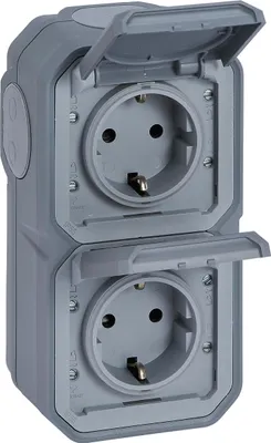 Image de Prise de courant avec contact de protection Legrand, modèle 069744L, gamme Plexo New