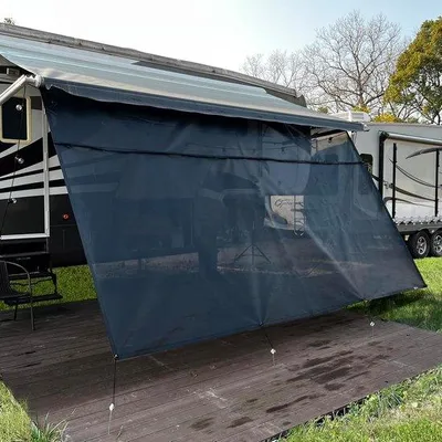 Produktbild von Famanu Universelles Schattenzelt für Camper, Caravan oder Zelt - 2,45 x 5,9 Meter