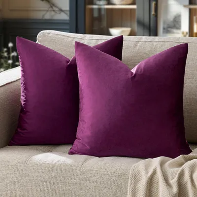 Produktbild von Set mit 2 lila Samtkissenbezügen, dekorative Kissenbezüge, Sofakissen, Zierkissen für Wohnzimmer, Schlafzimmer, Sofa, Auto, 40 cm x 40 cm
