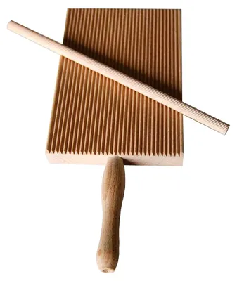Produktbild von Garganelli- und Gnocchi-Abstreifer aus Holz