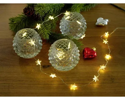 Zdjęcie produktu dla Łańcuch świetlny LED z gwiazdami 40 diod LED, ciepła biel