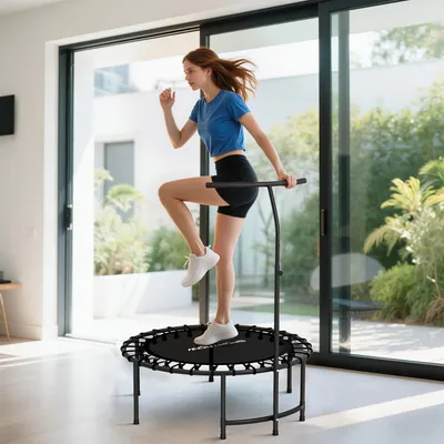 Produktbild von Fitness Trampolin mit Haltegriff 5-stufig verstellbar, Rebounder Mini Trampolin, Stahl/Kunststoff, Schwarz | Ø102 cm | 36 Bungee-Seile | bis 100 kg