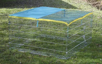 Obrázok produktu pre Kerbl Freilaufgehege mit Ausbruchsperre Gehege für Kleintiere, Maße 115x115 cm