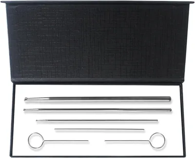 Immagine prodotto di Porta automatica per pollaio – Sensore di luce resistente all'acqua – Alimentazione a induzione e a batteria – Adatta per pollaio esterno – Colore: nero – Dimensioni: 35x24 cm – Unità singola