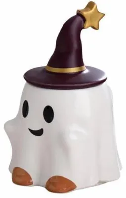 Obrázok produktu pre Halloweenská keramická hrnček s motívom Ghostface, s fialovým čarodejníckym klobúkom, objem 485 ml