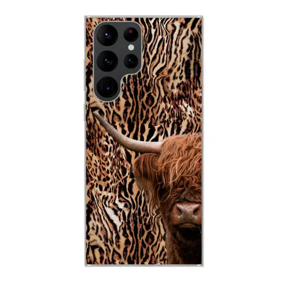 Produktbild von MuchoWow® Handyhülle Schutzhülle Hülle für Samsung Galaxy S22 Ultra Schottischer Highlander - Kuh - Pantherdruck Silikon Softcase Handy Hülle - Abbildung