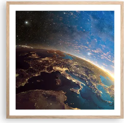Produktbild von Gerahmtes Poster - Rahmen in heller Eiche - Kosmos Erde - 60x60 cm - Wand Bild - Wanddeko - Wandbilder - Kunstposter - Wandposter - Bilderrahmen - Bilder - Kunstdruck - Wandbild - P2NAC60x60-3809