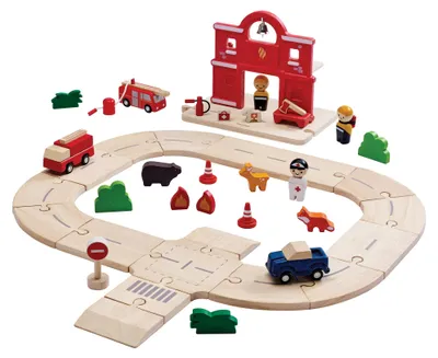 Produktbild von PlanToys- Feuerwehr- & Rettungs-Straßenset  23x7,5x28 cm - 3y+