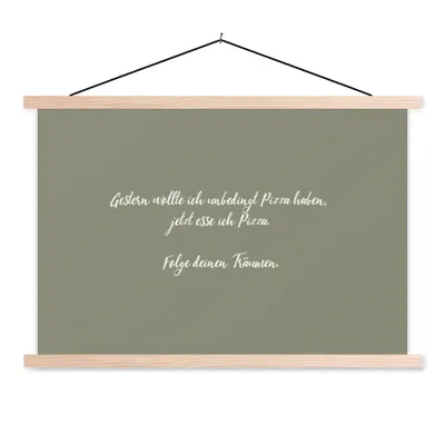 Produktbild von MuchoWow® Textilposter Zitate - Pizzaliebhaber - Gestern wollte ich unbedingt Pizza haben 60x40 cm mit holzfarbenen Rahmen - Bilder