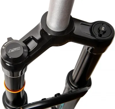 Produktbild von RST Federgabel First 26 Air All Black 26 - leichte Luftfedergabel für Kontrol....