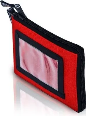 Produktbild von Ampulle (bis zur Taille) für 9 Ampullen Marbo