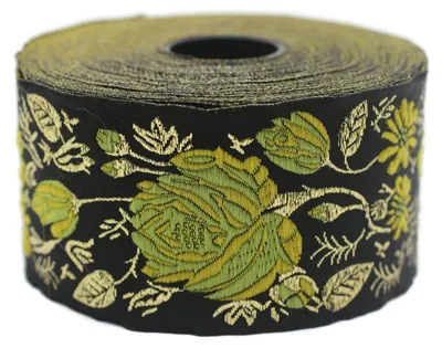 Produktbild von Jacquard-Stoff mit Blumenmuster, geeignet für Näh- und Dekorationsprojekte