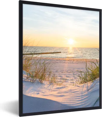 Produktbild von MuchoWow® Gerahmtes Poster Strand - Sonne - Düne - Gras - Sand - Horizont 60x80 cm - Poster mit Schwarzem Bilderrahmen Wandposter Rahmen Foto Bilder - Premium - Wanddeko Wohnzimmer