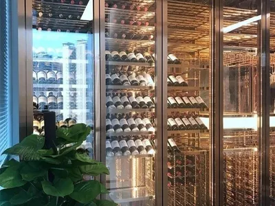 Immagine prodotto di Armadio per il vino Portabottiglie Armadio per il vino Archivio per il vino Frigorifero per il vino