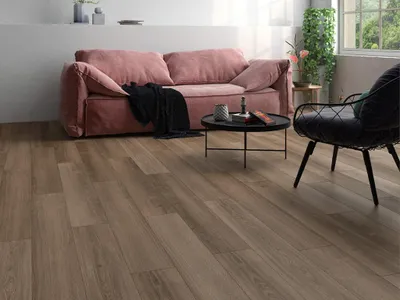 Produktbild von HPFloor | 2,467 m² | Asiago Eiche Landhausdiele Laminat, 8 mm Stärke, 1285x192 mm, 2 5 m² Packung, Klick System, Feuchtraumgeeignet, Trittschalldämmung Inklusive