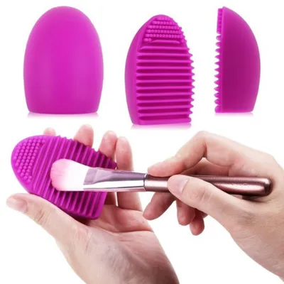 Produktbild von Pinselreiniger für Make-up-Pinsel mit Tiefenreinigungsfunktion, kompakt