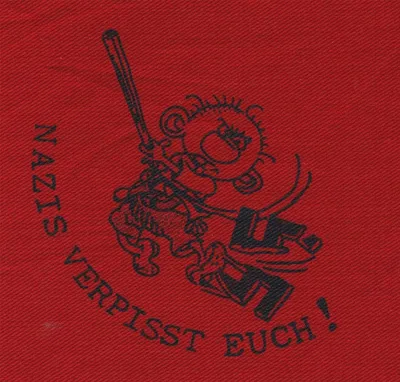 Produktbild von Roter Aufnäher mit Spruch 'Verpisst Euch'