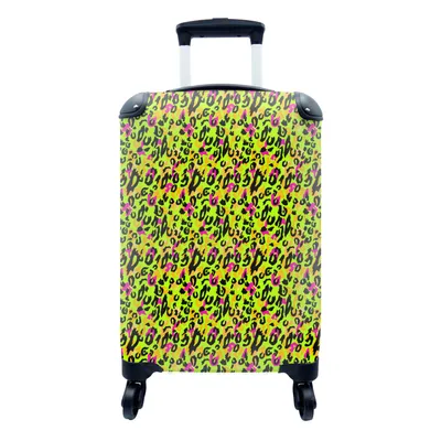 Produktbild von MuchoWow® Koffer Handgepäck Trolley Rollkoffer Kleine Reisekoffer mit 4 Rollen - Pantherdruck - Neon - Gelb - Rosa - Cabin Size < 55x40x23 cm & 55x40x20 cm - Fotokoffer - Kabinenkoffer - Boardgepäck - Reise-Box - Reisekoffer - Reisegepäck - Koffer mit Bild - Trolley für Kinder
