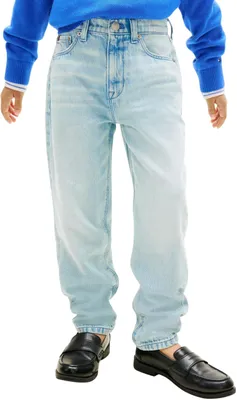 Immagine prodotto di Pantaloni jeans Tommy Hilfiger per ragazzi, modello Archive, colore blu chiaro, vestibilità regular. Colore: blu ()
