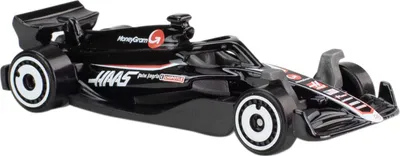 Obrázek produktu pro Autíčka Hot Wheels Formule 1 v balení 5, sada 5 odlitků v měřítku 1:64 s dekoracemi závodního týmu F1, závodní auta do sbírky, JGF58