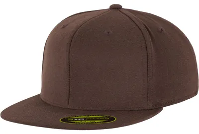 Productafbeelding van FLEXFIT 6210 | Premium fitted cap/pet/muts - Kleur: Bruin - Maat: S/M (6 7/8 - 7 1/4)