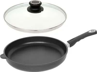 Produktbild von Lotus-Guss-Flachpfanne Ø32cm inkl. Deckel 32cm und abnhehmbarer Griff