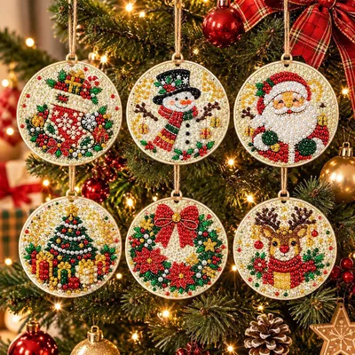 Produktbild von Bastelset für den Weihnachtsbaum mit 6 Perlen-Diamant-Dekorationen