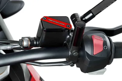 Produktbild von PUIG 9612R Vorderer Bremsflüssigkeitsbehälterdeckel  passend fuer BMW G310R Rot