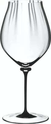 Produktbild von Riedel Fatto A Mano Performance Pinot Noir Weinglas 4884/67D