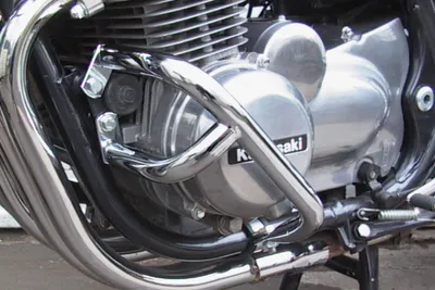 Zdjęcie produktu dla Osłona silnika FEHLING, odpowiednia dla Kawasaki Zephyr 550/750