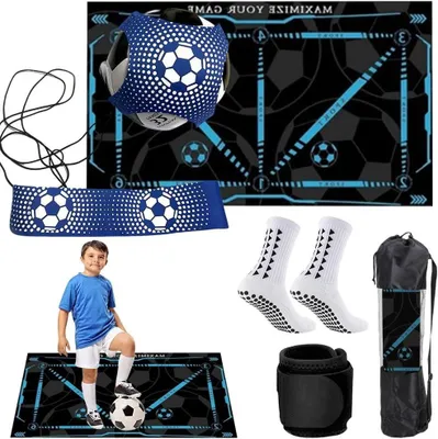 Produktbild von Fußballmatte – Trainingsmatte – Üben der Ballkontrolle – Rutschfest und leise – 90 x 60 cm – Schwarz