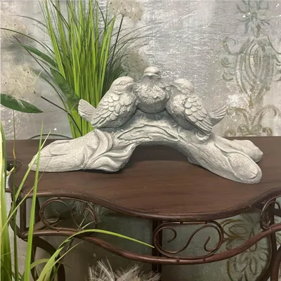 Produktbild von Spatzenfigur auf einem Steinast - Dekoration für Garten und Haus