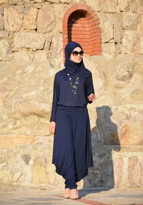 Produktbild von PUMPHOSE Haremshose Marineblau Hijabkleid H-011 (ohne Tunika)