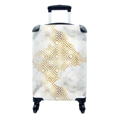 Produktbild von MuchoWow® Koffer Handgepäck Trolley Rollkoffer Kleine Reisekoffer mit 4 Rollen - Gold - Marmor - Muster - Geometrie - Cabin Size < 55x40x23 cm & 55x40x20 cm - Fotokoffer - Kabinenkoffer - Boardgepäck - Reise-Box - Reisekoffer - Reisegepäck - Koffer mit Bild - Trolley für Kinder