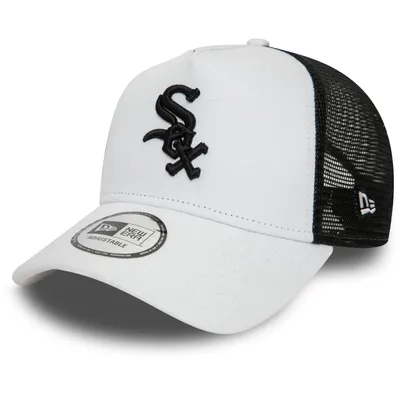 Image de Des chapeaux New Era 940 af trucker league essentiel taille unique 60435244