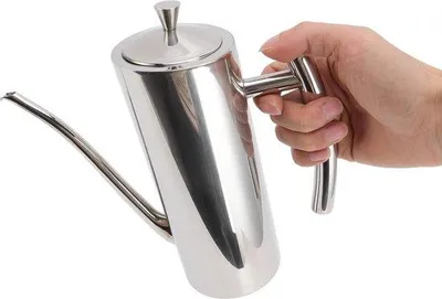 Produktbild von Ölflasche Edelstahl Spiegeloptik Ergonomisch Druppelfrei Küchenöl