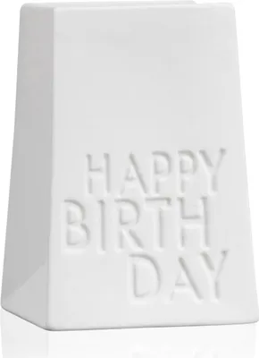Produktbild von SANDRA RICH, Teelichthalter "HAPPY BIRTHDAY" 10cm. Porzellan weiß matt