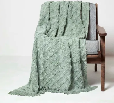 Produktbild von HOMESCAPES Baumwolldecke grün 125 x 150 cm - Wohndecke tufted, geometrisch gemustert