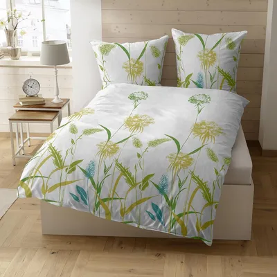 Produktbild von Traumschlaf Mako Satin Bettwäsche Ampere grün 135x200 cm + 80x80 cm