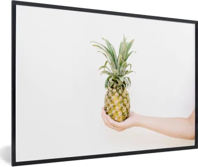 Produktbild von MuchoWow® Gerahmtes Poster Ananas - Gelb - Tropisch 90x60 cm - Poster mit Schwarzem Bilderrahmen Wandposter Rahmen Foto Bilder - Fotorahmen - Foto-Plakat
