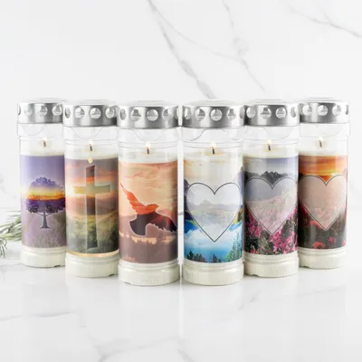 Produktbild von HOFER Grabkerzen 7 Tage Brenndauer mit Motiv - 6 Stück - [Sehnsucht Select] - Regenfest - Trauerkerzen mit Deckel - Grablicht - Grabdeko, Grabschmuck