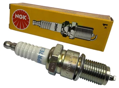 Produktbild von Zündkerze NGK BPR7ES F7RTC LR17YC WR8DCX RN11YC4 W22EPR-U CR41CXLS AGS12CF6