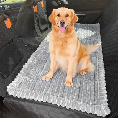 Produktbild von Hunde-Autositzbezug für Rücksitz, Antirutsch Hundematte für Auto, Haustierbettmatte, Kofferraum Schutzdecke Hund, dicker Hundesitzbezug für Zweisitzer,Hellgrau,138x63cm