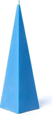 Zdjęcie produktu dla Świeca piramidalna jasnoniebieska bezzapachowa — 21 x 6 cm — zamów online
