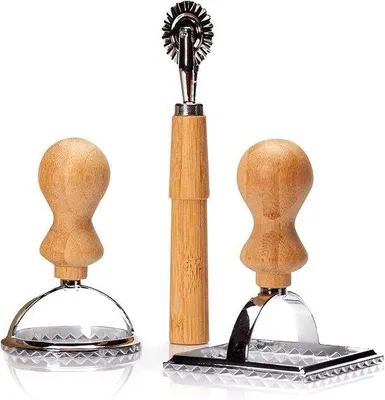 Produktbild von Famanu Ravioli-Ausstecher Set 3-teilig mit Bambusgriff - für Dumplings und Gyoza