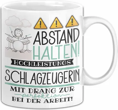 Produktbild von Schlagzeugerin Tasse Geschenk Lustig Abstand Halten Hochleistungs-Schlagzeugerin Mit Drang Zur Perfektion Bei Der Arbeit (Weiß)