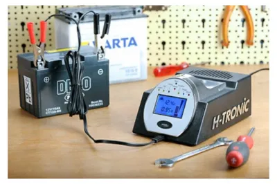 Produktbild von H-Tronic Bleiakku-Ladegerät HTDC 5000 12 V Ladestrom (max.) 5 A