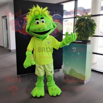 Imagen del producto de Personaje REDBROKOLY de disfraz de mascota de Lime Green Alliance vestido con una camisa polo y pinzas para el cabello