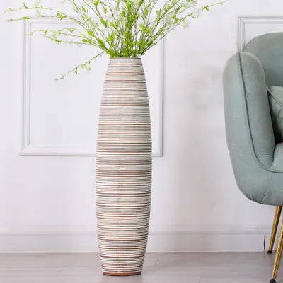 Produktbild von Leewadee Bodenvase 65 cm - Hohe Polyresin Deko für Pampasgras